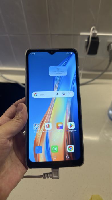 Продам телефон Tecno