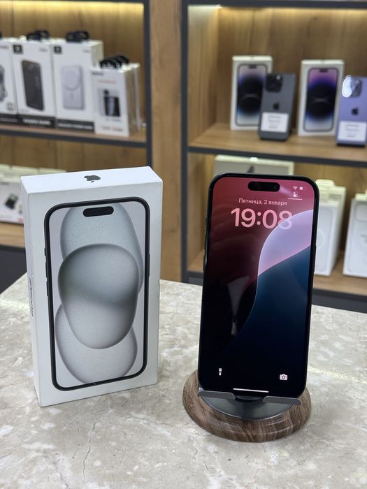 iPhone 15 128 GB / PhoneLab