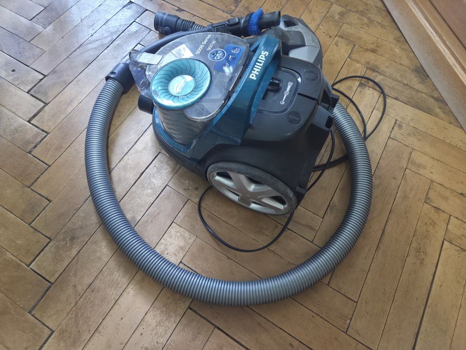 Vand Philips PowerPro Compact defect