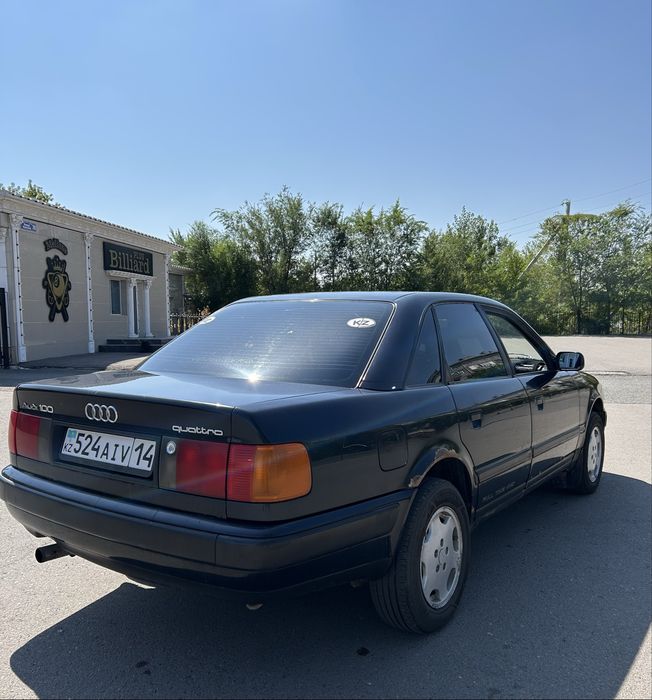 Продам Ауди 100