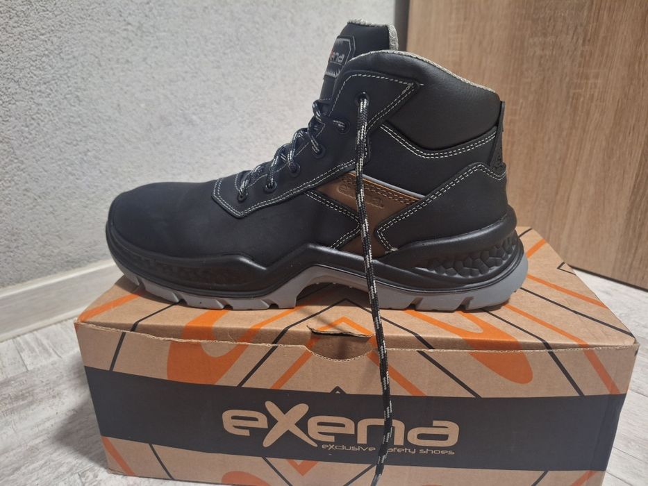 Bocanci de protectie Exena