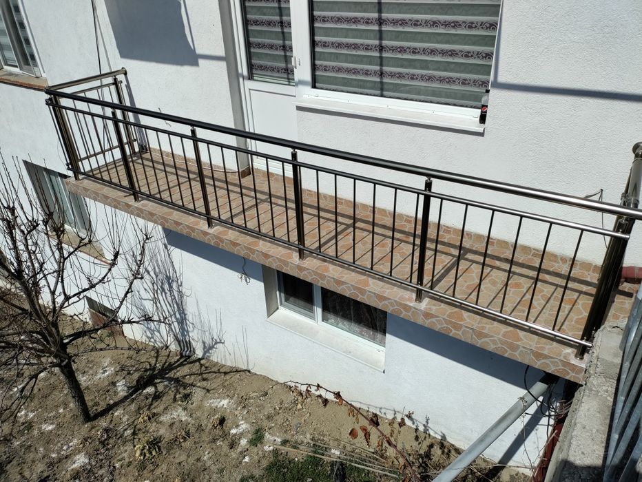 Алуминиеви парапети