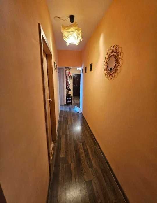 Дава се под наем Четиристаен апартамент в София, Люлин 9 - 103 кв.м за 600 € - Снимка #2