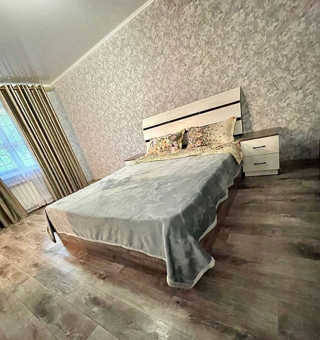 квартира посуточно ночь  люкс 6000 день