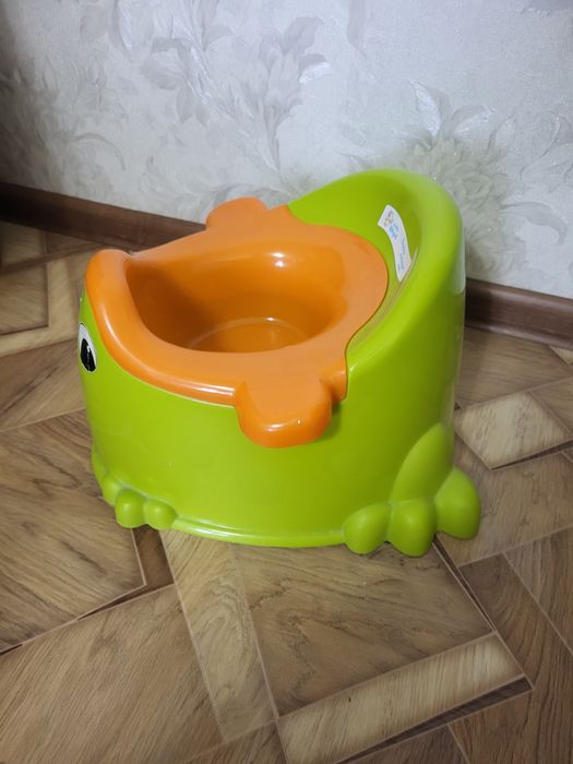 Продам горшок для малышей 1500 тенге
