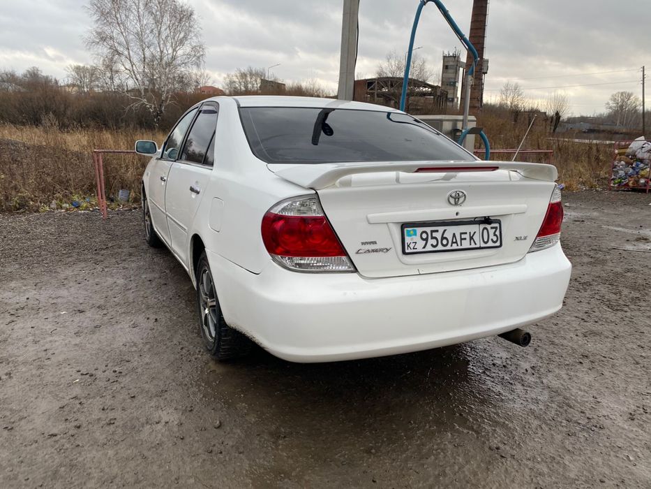 Продам машину камри 35