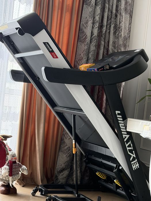 Беговая дорожка подьем до 180 кг