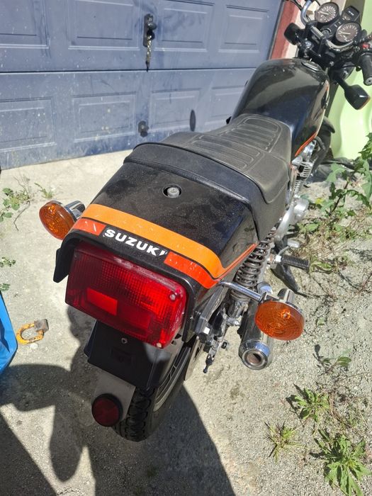 Motocicleta suzuki  GS 550E