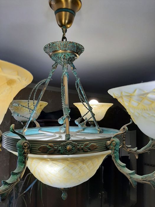 Люстра производство Балтийский стиль