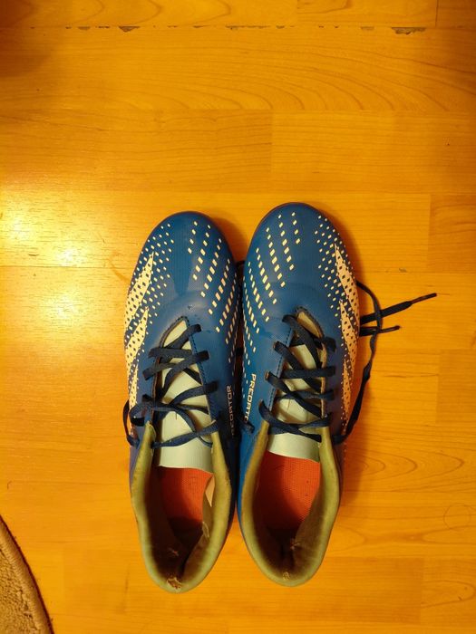 Ghete de fotbal Adidas Predator
