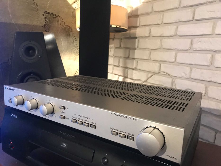 Blaupunkt PA-240 preamplificator