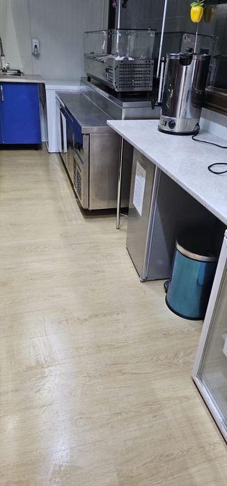 Container Fast-food 7.5 M echipat