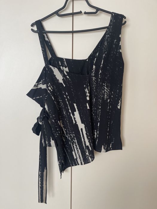 Дамски топ на ILMNE