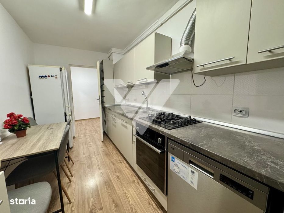 Apartament 3 camere 2 bai mobilat 66 mp si pivnita - Terezian Sibiu — fotografia 3