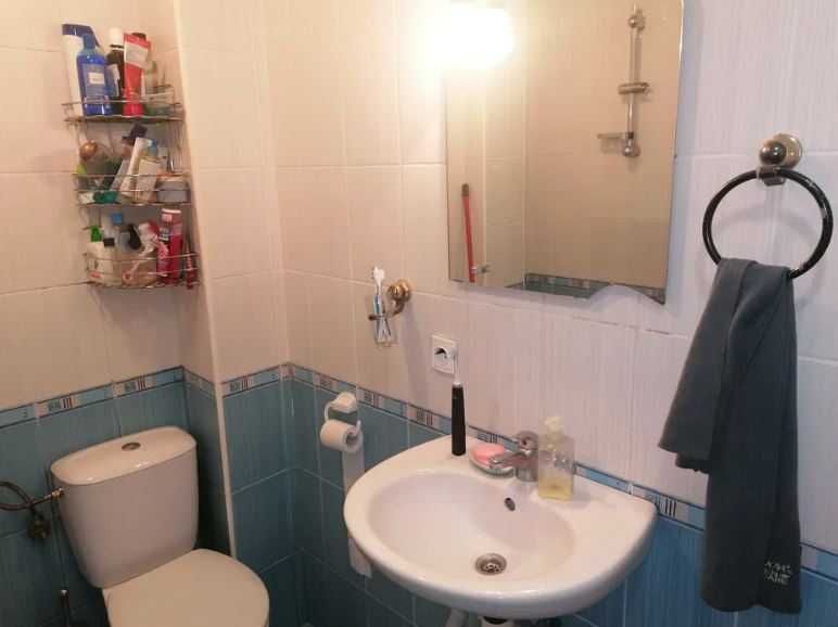 Дава се под наем Тристаен апартамент в София, Хладилника - 95 кв.м за 500 € - Снимка #7