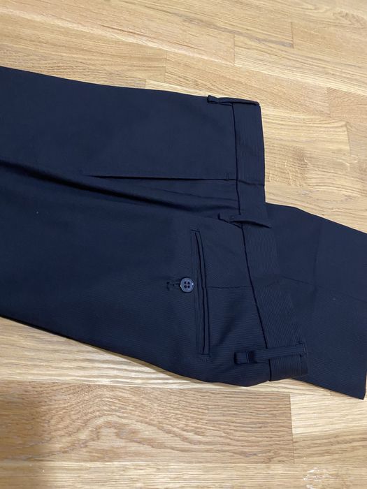 Costum doua randouri 100% Lana-Tinuta Revelion