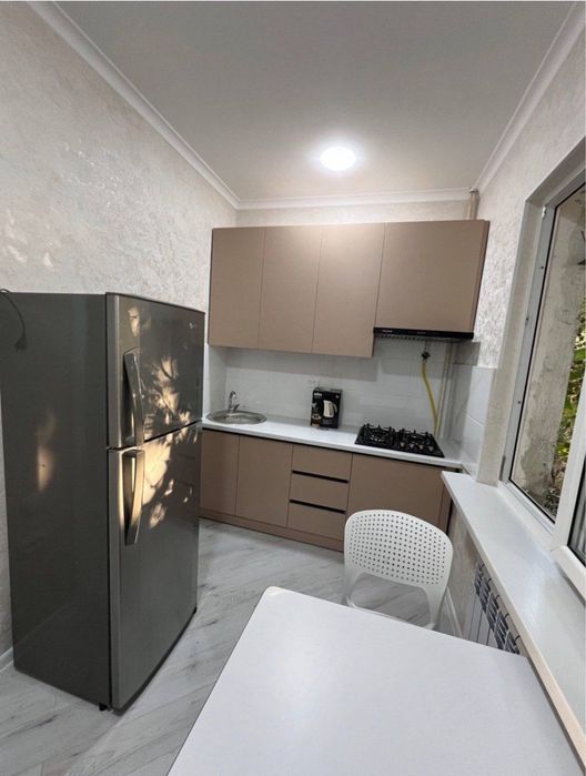 Аренда квартира Карасу 2 208 школа базарчик Qorasuv 2 bozorcha oldida