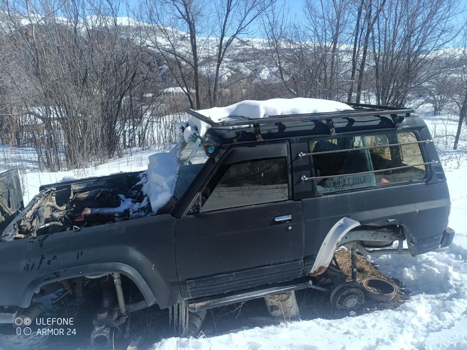 Продам. По запчастям