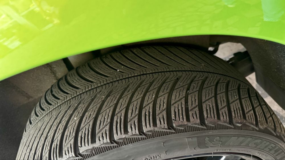 Vand jante Borbet LV5, 8J, ET35, 5/112 si anvelope Michelin 235/40/18