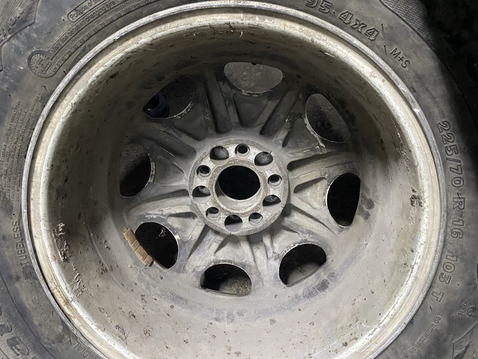 Продаю диски с Резиной