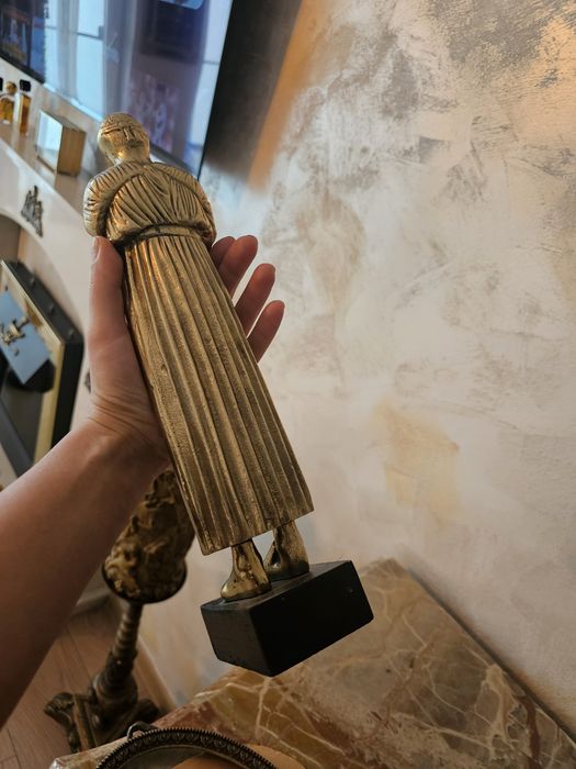 Vizitiul din Delphi statueta bronz