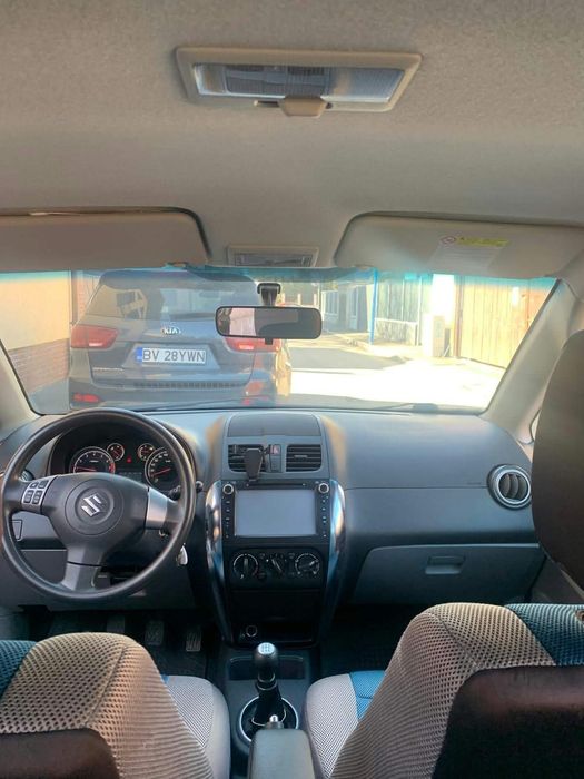 Autoturism  SUZUKI  SX4 -stare tehnica foarte buna