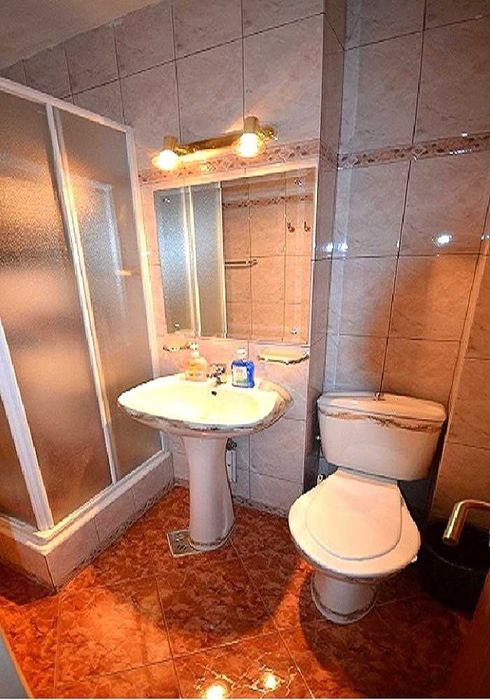 Proprietar | Unirii-Fântâni. Proprietate 5 Încăperi (4 Camere + Sală Protocol), etaj 1, terasă-grădină 18 mp (Metrou