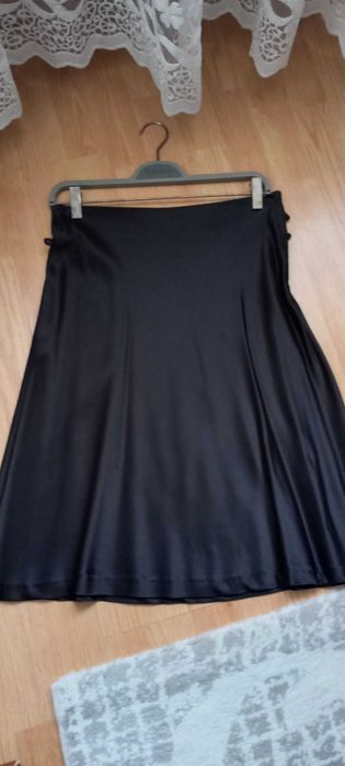 Fusta si bluza,de ocazie Luca Magazin marime S