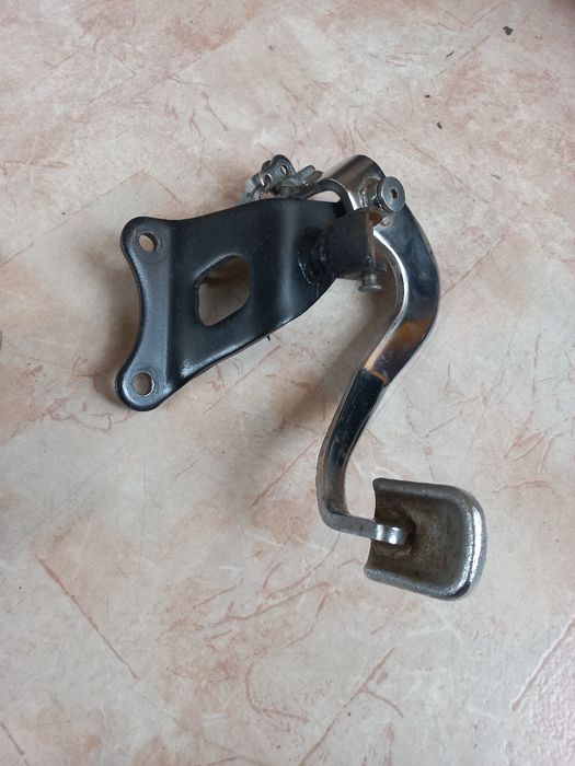 Yamaha XVS1100 Dragstar V-star Custom Платформи спирачен педал XVS650