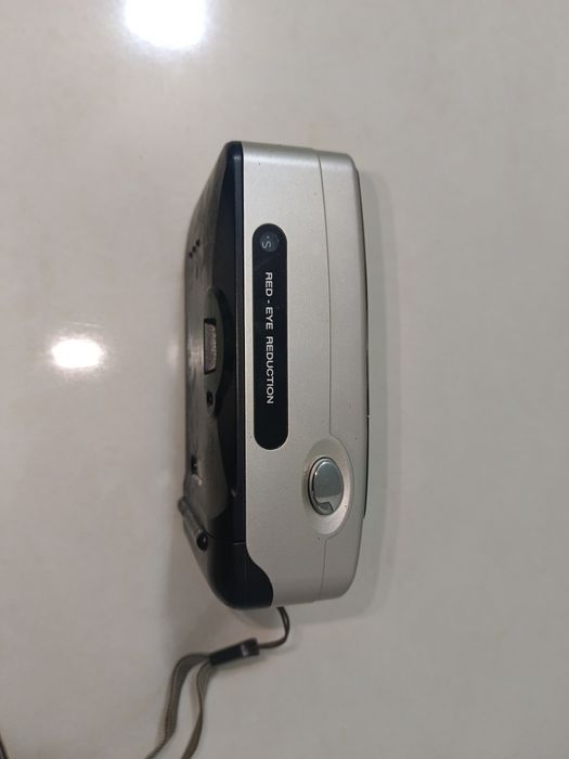 Срочно продам оригинал Samsung фотоаппарат