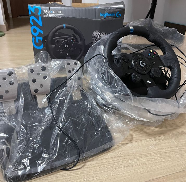 Volan Gaming Logitech G923 TrueForce