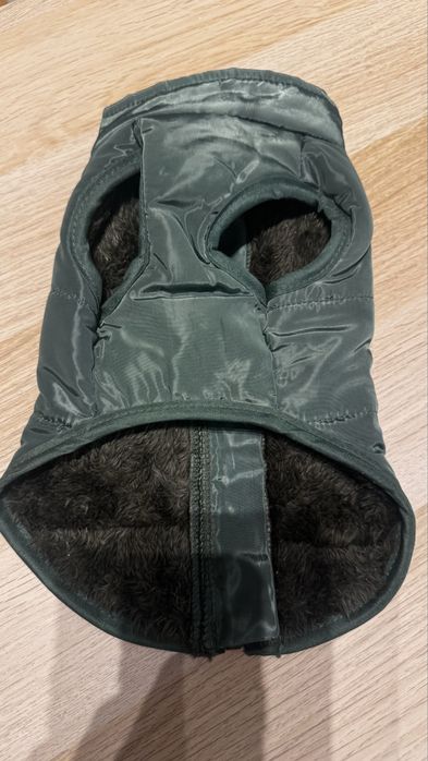 Дрехи за малко куче