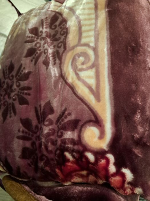 Patura pufoasa noua dimensiuni 200/230 cm