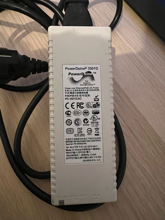 PowerDsine 3501G Injector PoE, 48V, original, stare excelentă