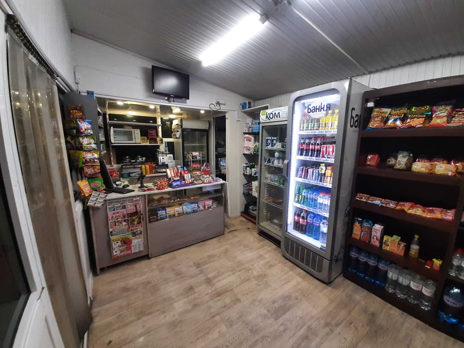 Продава се Магазин в Варна, Терапевтична болница - 30 кв.м за 500 €/кв.м - Снимка #2