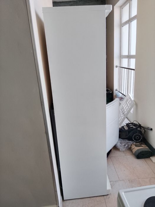 Холодильник б/у.