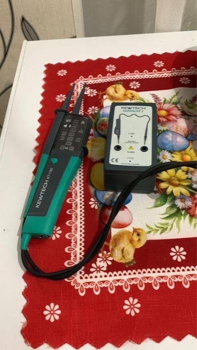Set tester tensiune KEWTECH KT 1710 + unitate verificare- profesinal