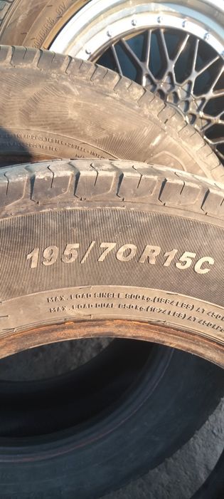 Продам шину 195/70R15C
