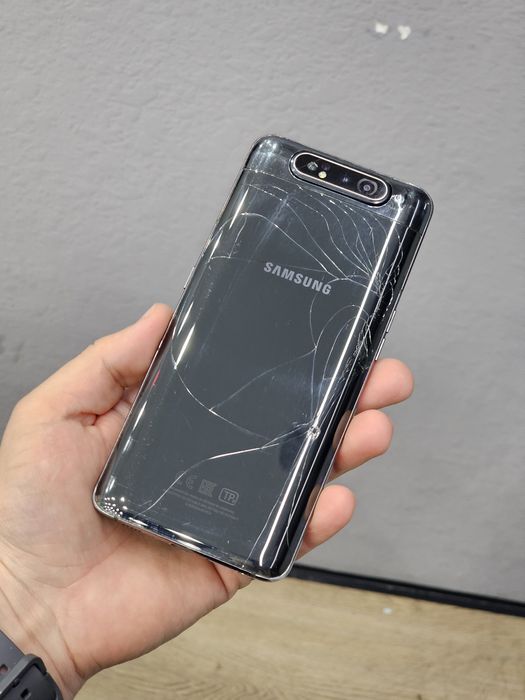 Samsung Galaxy A80