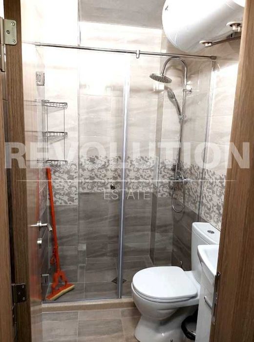 Уютен двустаен апартамент в жк. Лятно кино Тракия