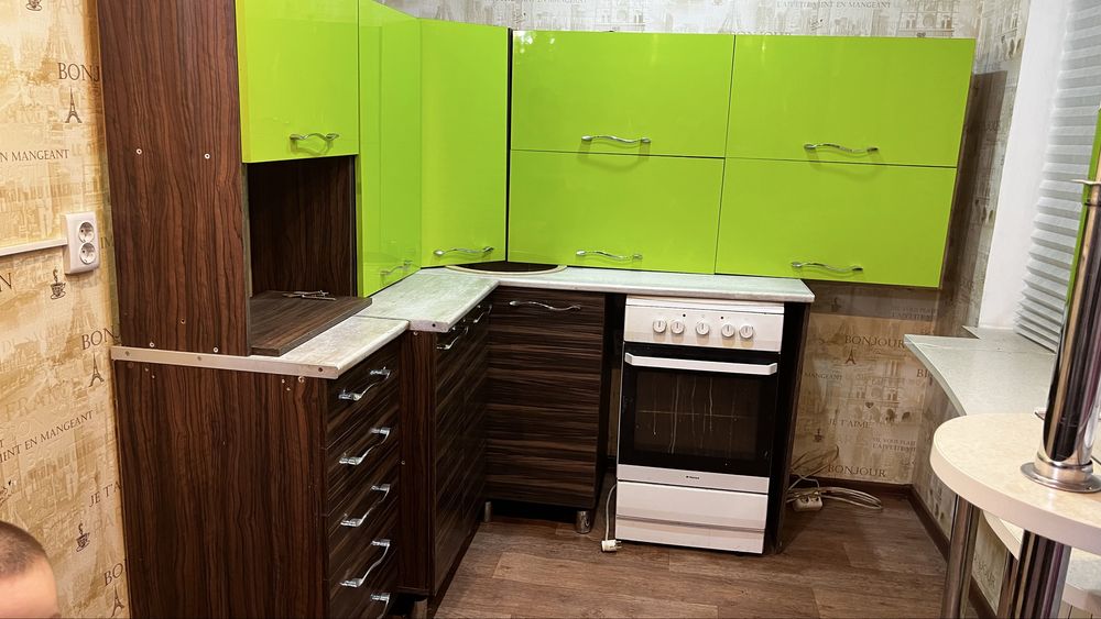 Продам кухонный гарнитур