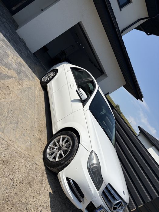 Mercedes C-class 220CDI AVANTGARDE