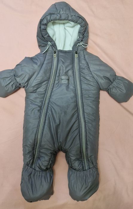 Продам детский зимний комбинезон