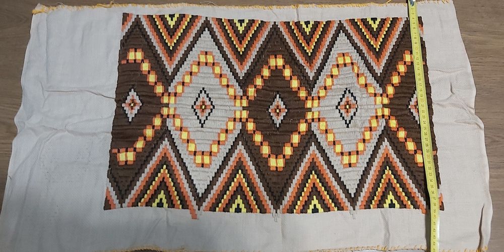 Ръчно плетени и тъкани карета