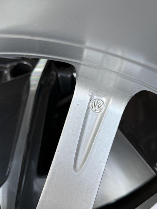Jante originale VW Golf 6 7 R17 Dijon 5x112 5G0601025K 6J ET48