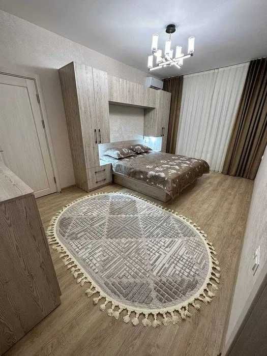 Аренда Район: Чиланазарский 
Адрес: Чиланзар 5
Ориентир: Метро новза