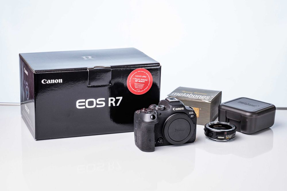 Canon Eos R7 + Metabones SPEED BOOSTER Ultra T 0.71x