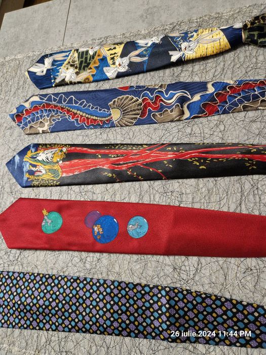 Cravate hand made, matase sau simple