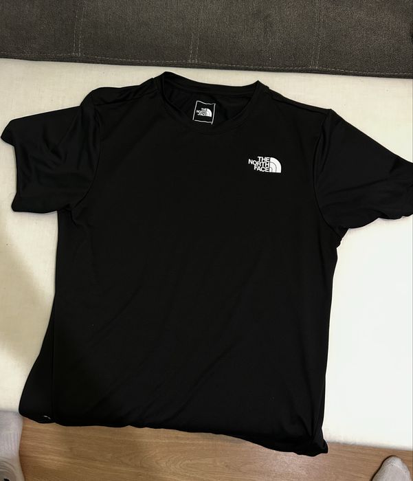 Тениска: the north face