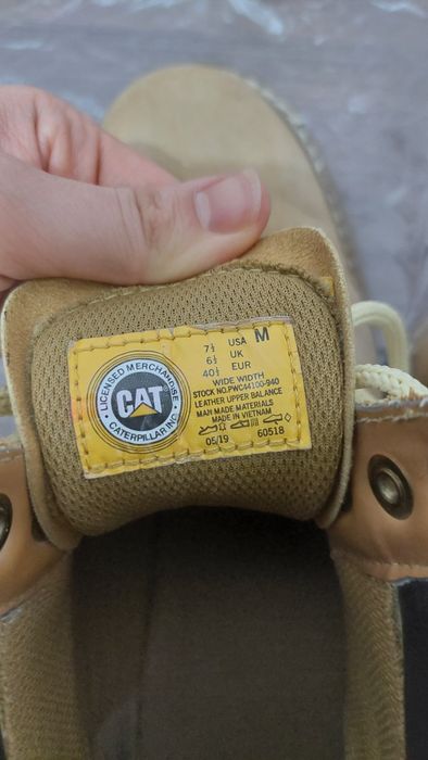 Продаются берцы (полусопожки) от брэнда CAT. Размер 40, в хорошем сост